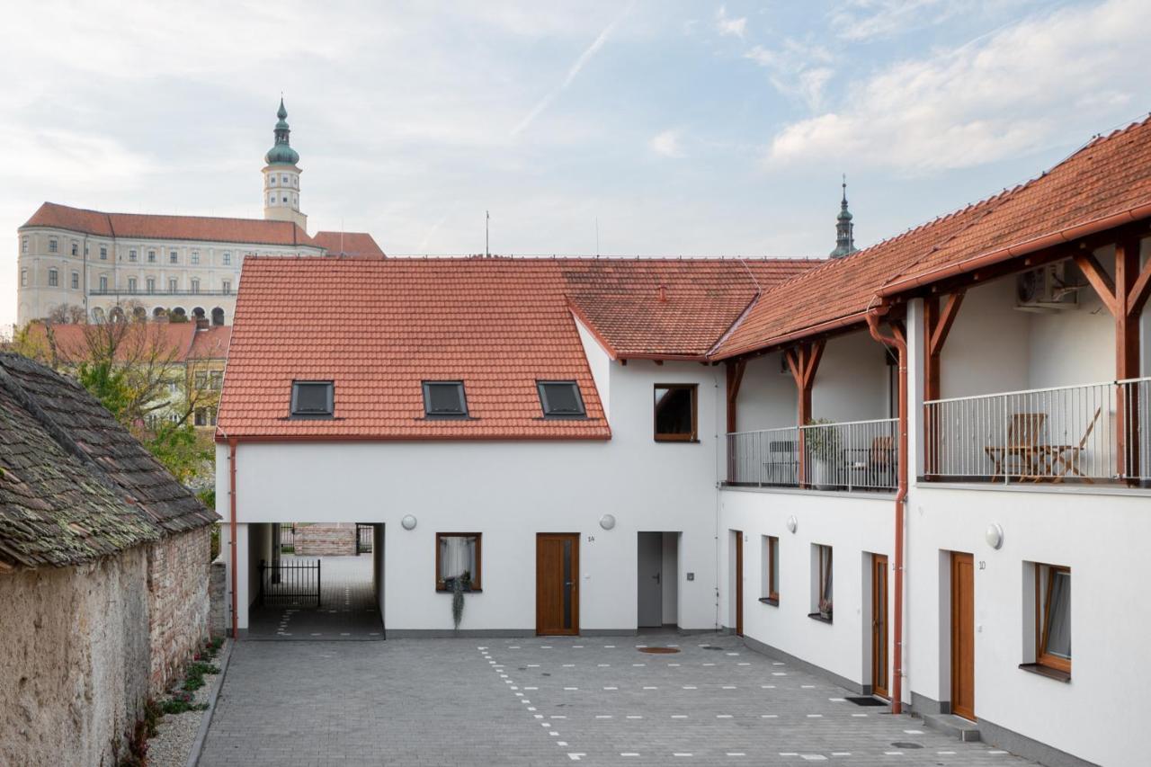 Rezidence Konevova, Mikulov Apartamento Exterior foto